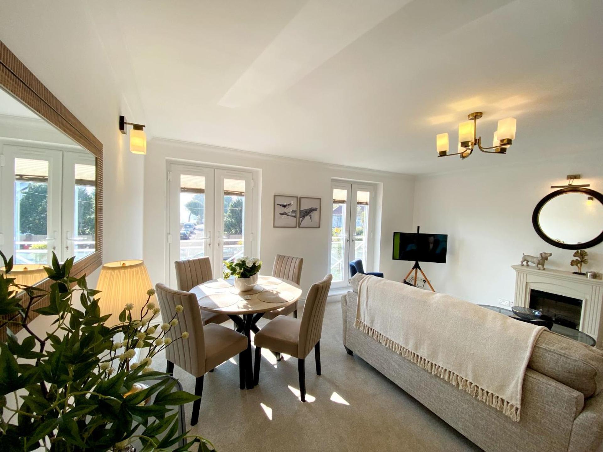 The Seaview Suites At The Corbyn Apartments ทอร์คิ ภายนอก รูปภาพ